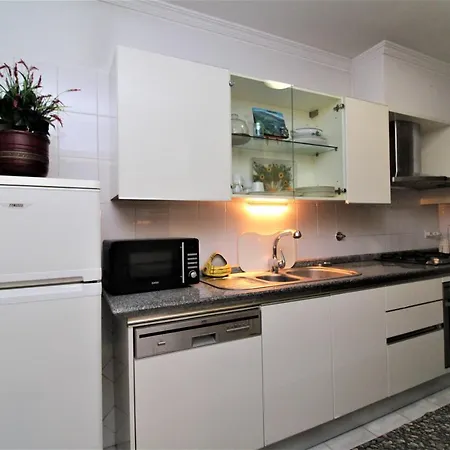 Lido Excellant Location Apartment *